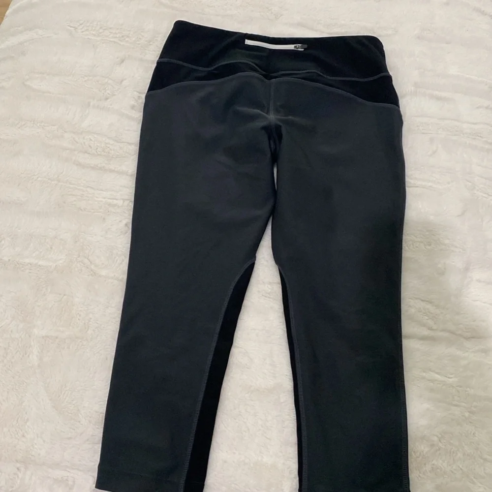 MPG Yoga Leggings - Picture 6 of 6